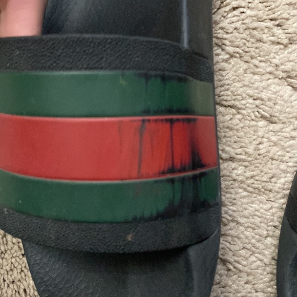 Gucci slides - Picture 3 of 3